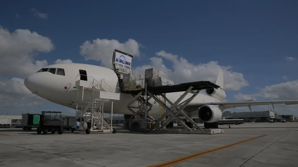 Airlink Inc. announces incoming Board of Trustees